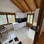 Bedena House * Kolonje (Gjirokaster)