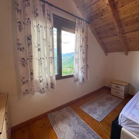 Bedena House * Kolonje (Gjirokaster)