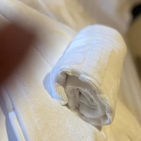 Bedena House 펜션 *