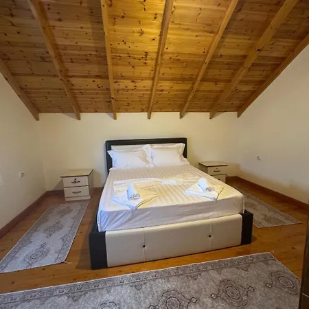 펜션 Bedena House Kolonje (Gjirokaster)