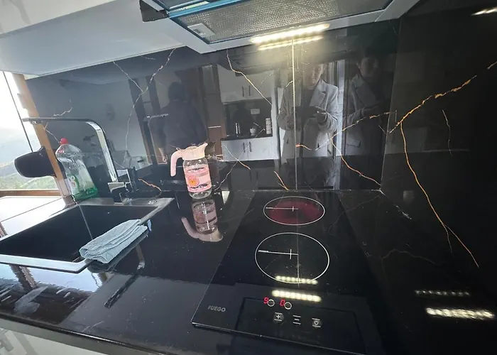 Bedena House Feriehus *